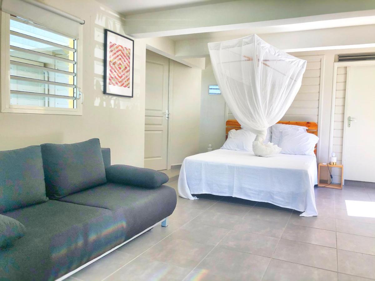 O Coeur De Deshaies Appartements Grande Anse Et Amandiers Dış mekan fotoğraf